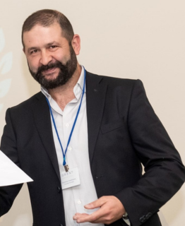 Αγγελάκης Χαράλαμπος